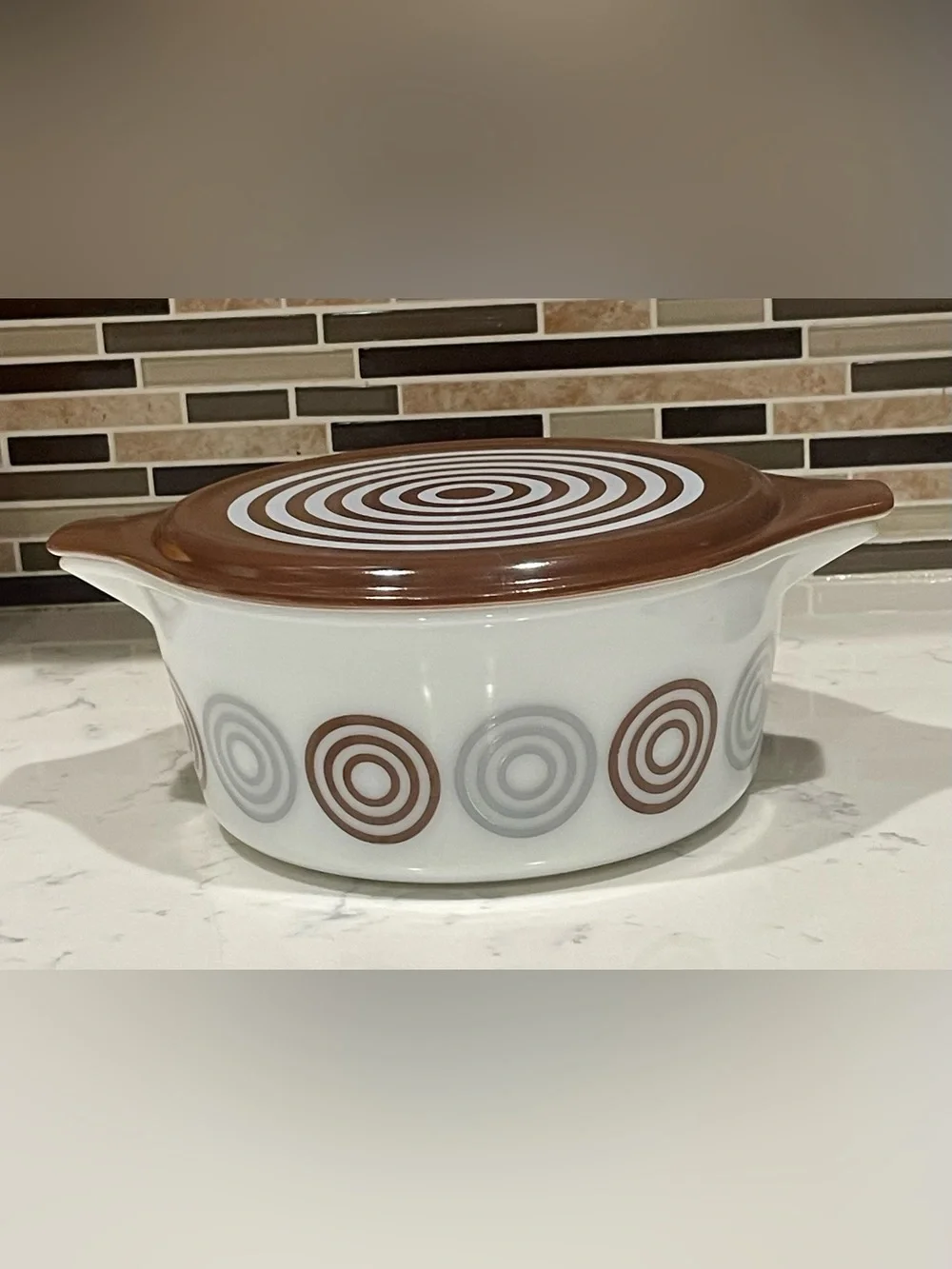 Vintage Salton Cosmopo Pyrex Casserole Dish with Lid Brown Swirl Pattern